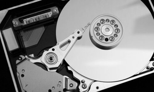 The difference between a Hard Disc Drive (HDD) and a Solid State Drive (SSD): What to buy?